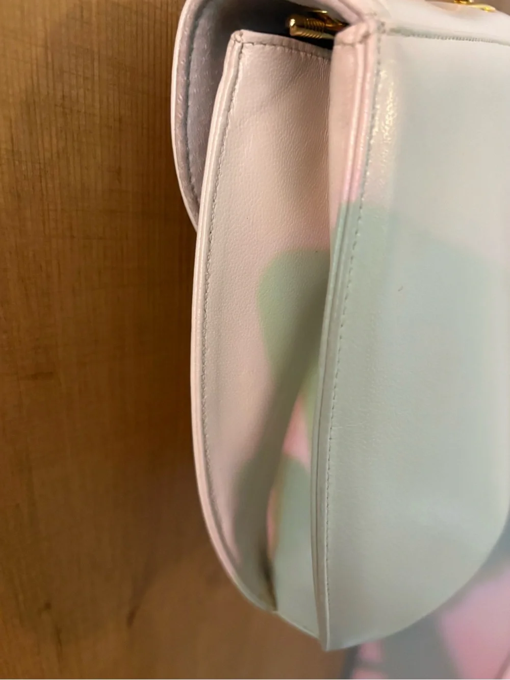 🥰 Vintage Frenchy of California Leather Crossbody